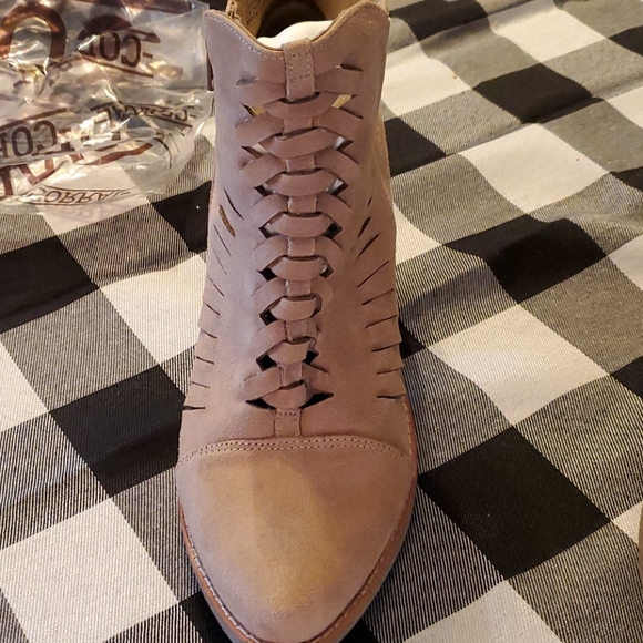 Coconuts by Matisse Shoes Coconut By Matisse Light Tan Bootie